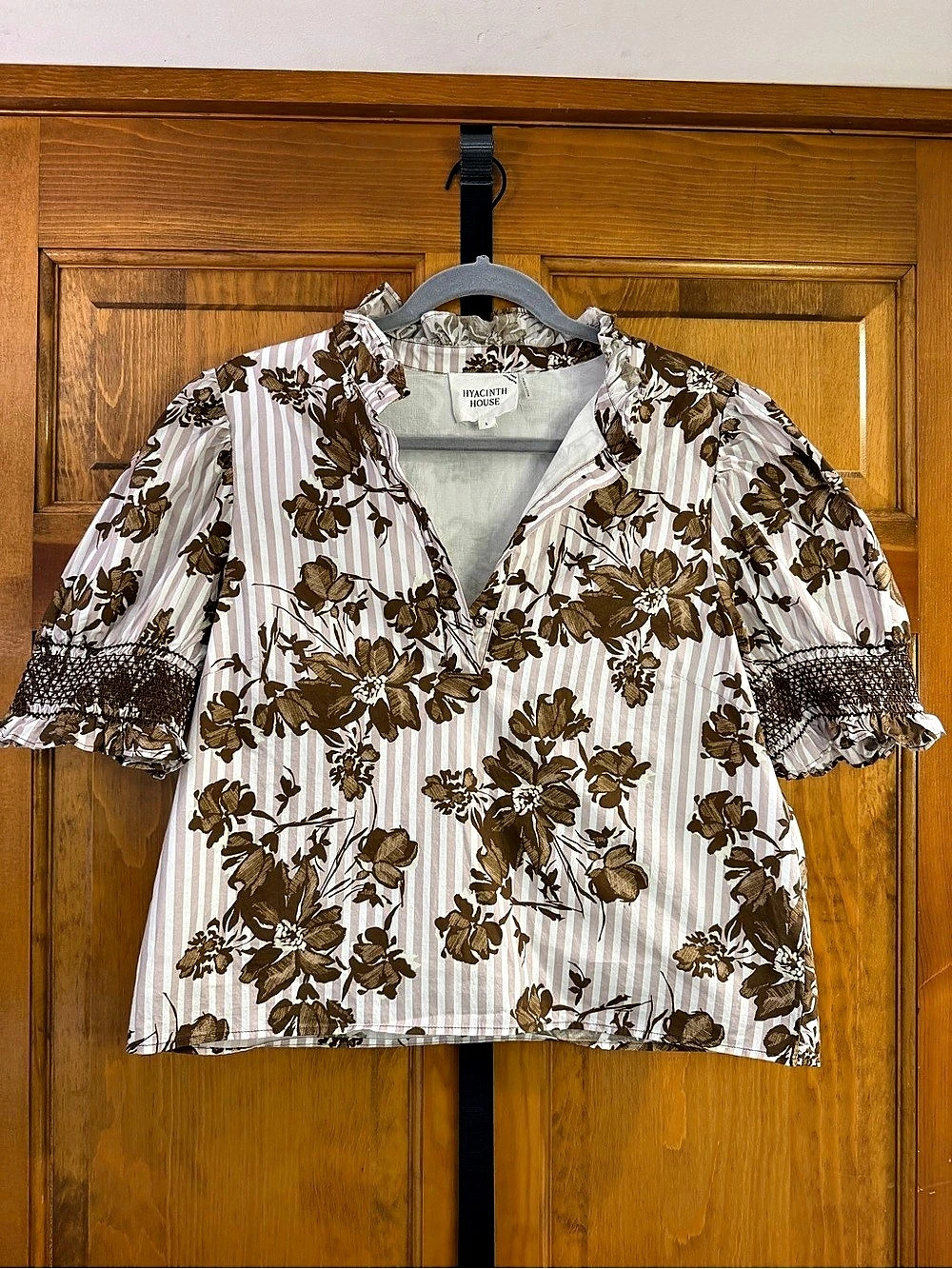 Hyacinth House Floral Striped Cotton Blouse in White & Brown Size Large